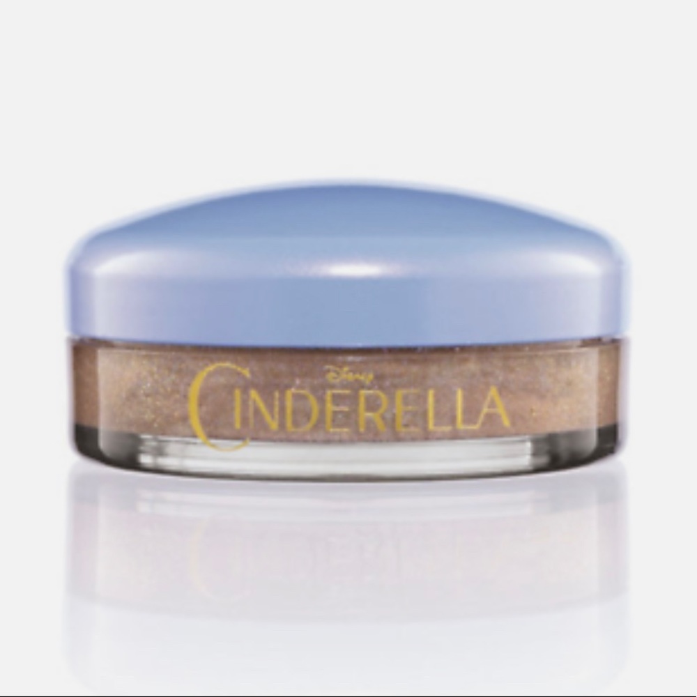 MAC Disney Cinderella Studio Eye Gloss BNIB